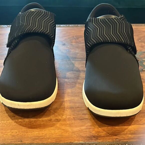 Drew Moonwalkers, black and white, size 8.5 W! - Picture 2 of 9
